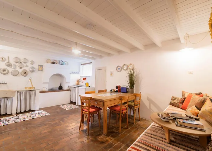 Maison Amandine Nyaraló Rhodes City